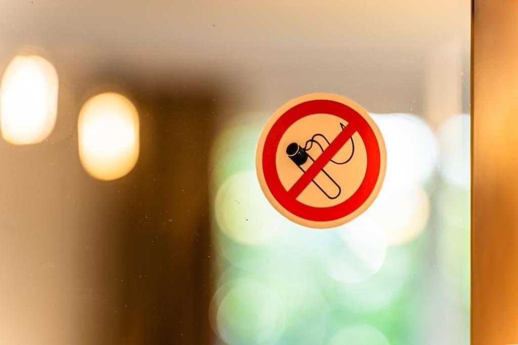Golden Nugget Inkl Wlan, Parkplatz Lägenhet Detmold Exteriör bild